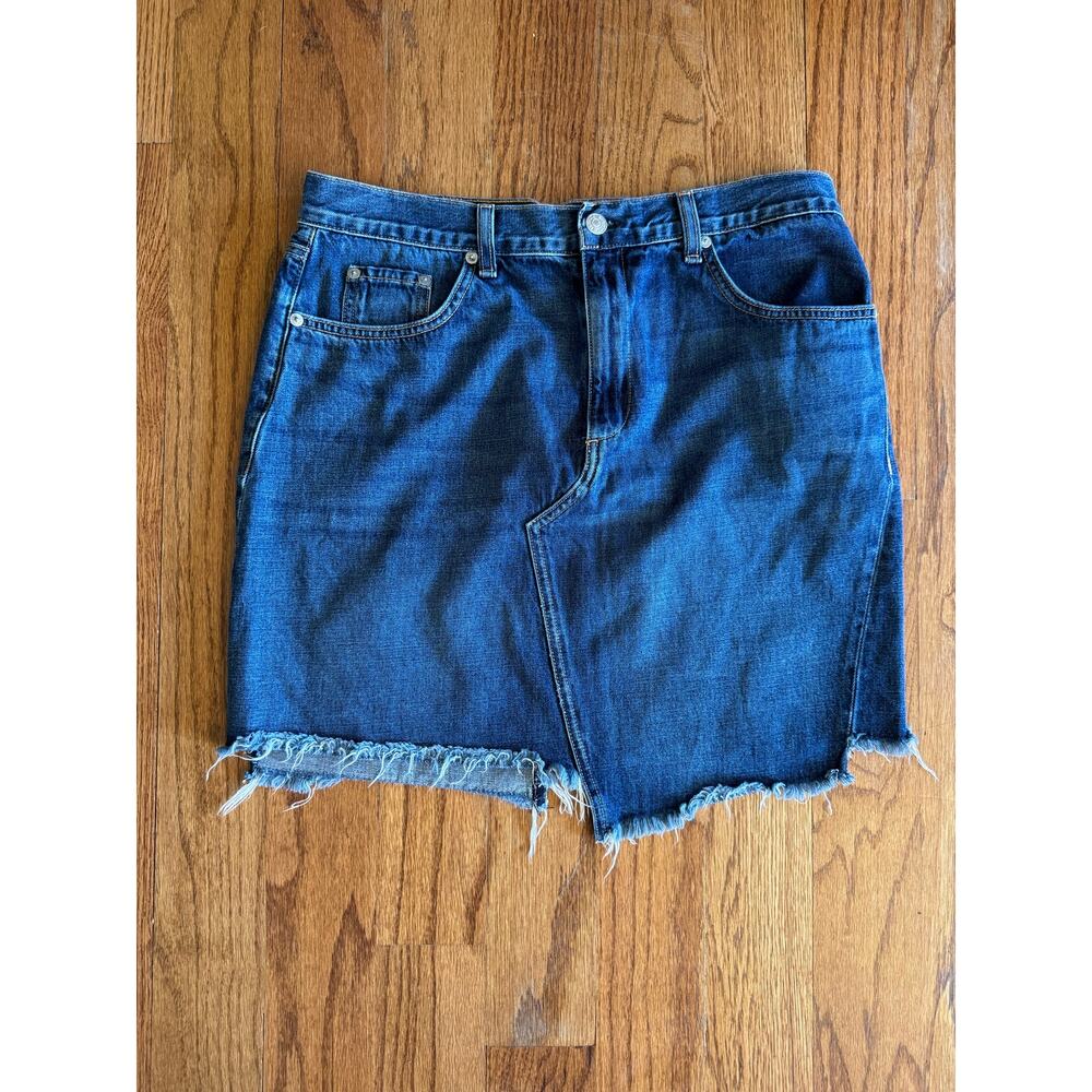 Rag and Bone Denim Raw Hem Mini Skirt Size 31 /12 EUC